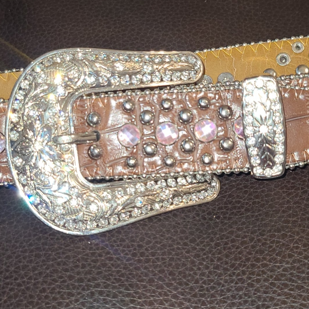 Girl's cowboy belt